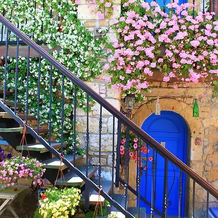 Eski Ev Guest house