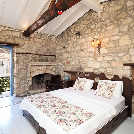 Eski Ev Alaçatı